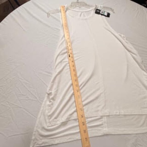 Under Armour White Performance Tank Top | Twist-Back Detail, Women's Large, NWT - Picture 8 of 9